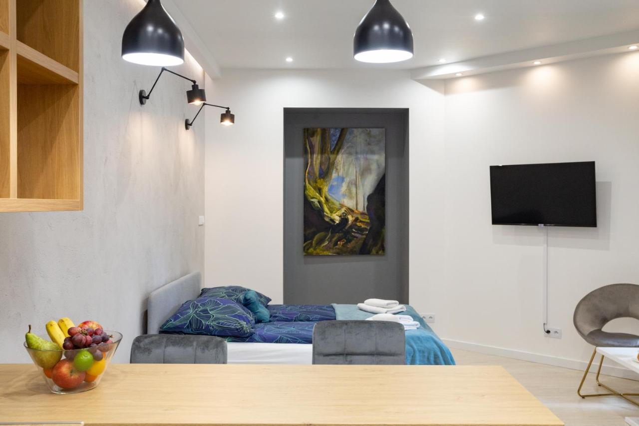 Apartamento Shy But Shining! Lovely, Stylish & Fully Equipped. Cracovia Exterior foto
